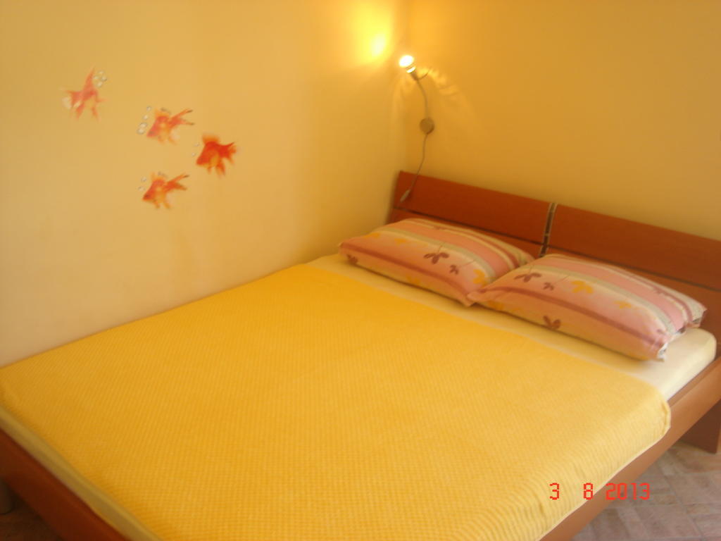 Apartments Renata Primošten Rom bilde